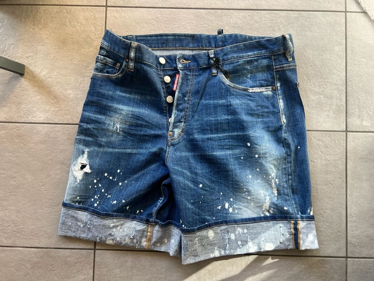 Dsquared2 Jeans: Dsquared2 Shorts Denim uomo 52 – Nuovo e nell'imballaggio originale da Mendrisio venduto da fly_9wzx 1