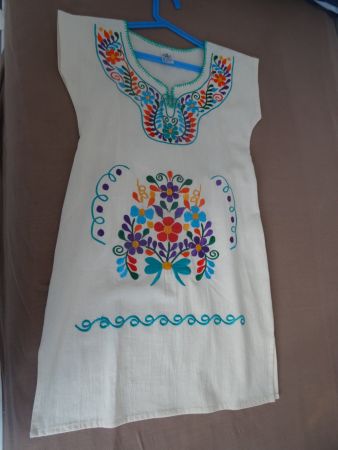 Mexikanisches Sommerkleid Gr. 10, handbestickt, frisch & ...