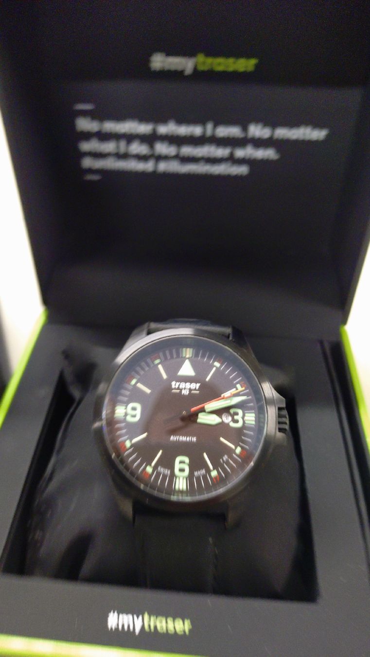 Traser Uhren: Traser Officer Pro Automatisch Uhr Black – Neu (gemäss Beschreibung) aus Dulliken von fel_xk2r