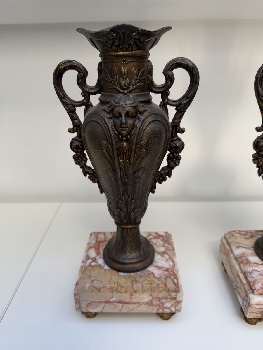Vase & Récipients: Vintage Bronze Vases with Marble Base – D'occasion à Muttenz par c.car 2