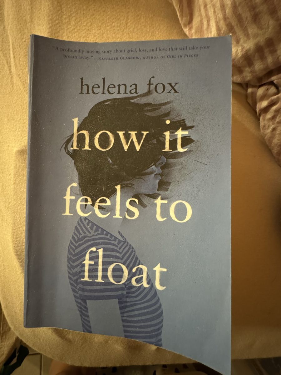 Libri: Helena Fox How It Feels to Float Buch – Usato da Spreitenbach venduto da d.palazzo