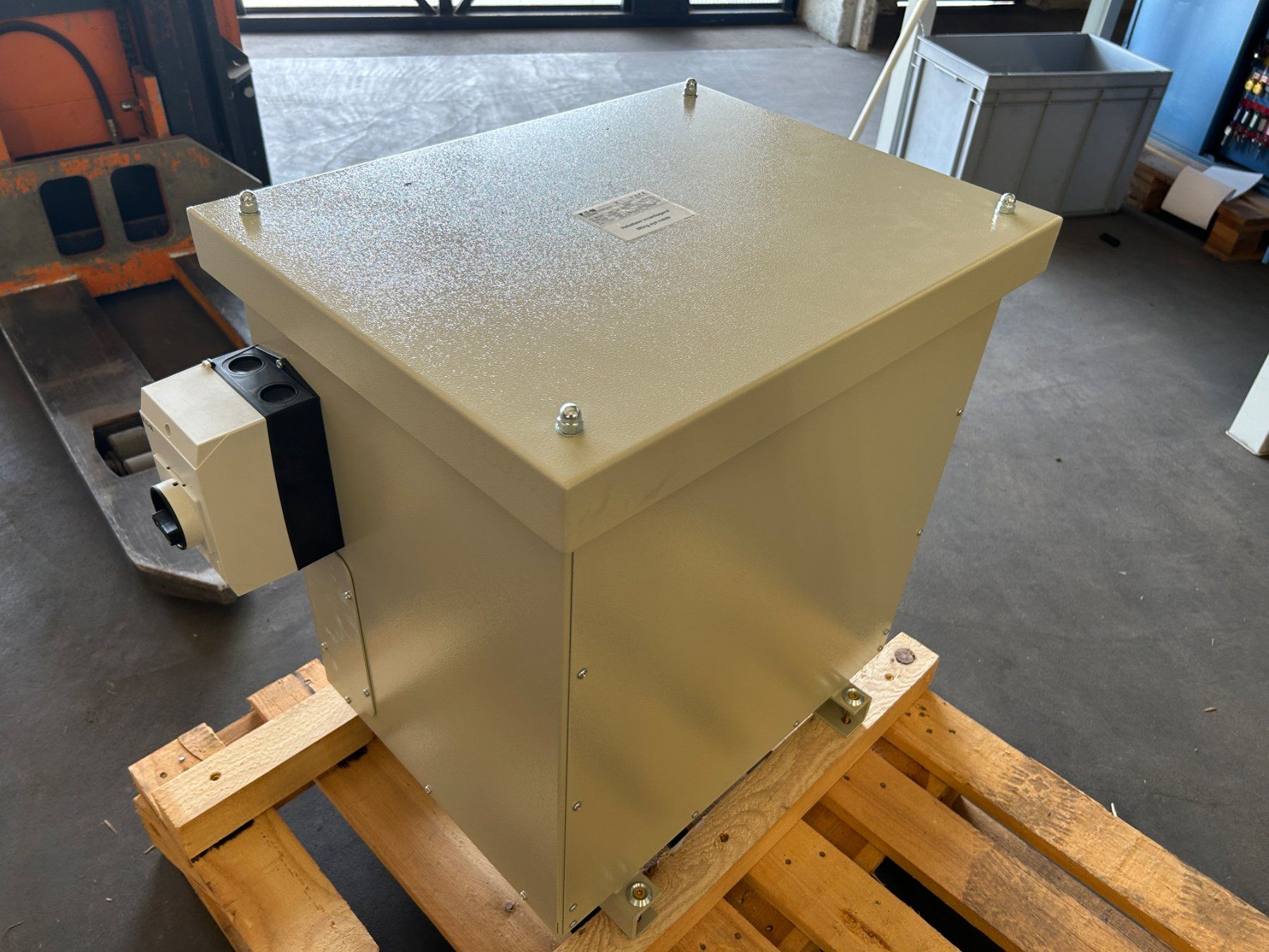 Eaton Componenti elettronici: EATON Trafo NEU – Nuovo (secondo la descrizione) da Zofingen venduto da Maschinenfabrik 2