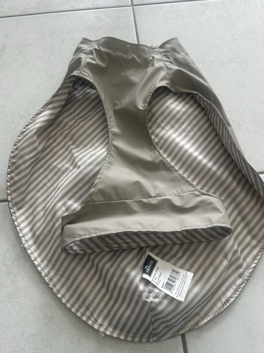 Hunter Abbigliamento: Regenmantel von Hunter 45 cm – Usato da Unterägeri venduto da Tobitan 1