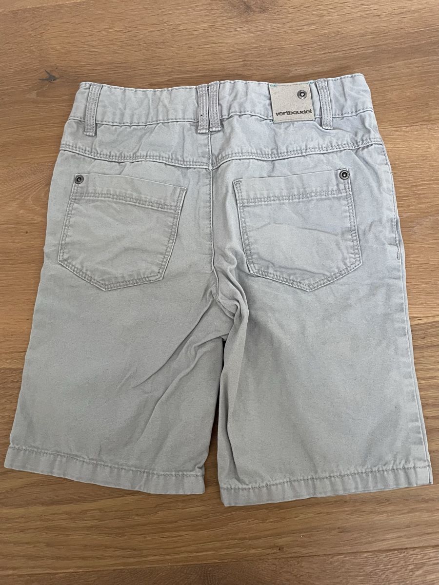 Vertbaudet Pantaloni: Kurze Hosen / Shorts – Usato da Aarwangen venduto da erd_ngx8 1