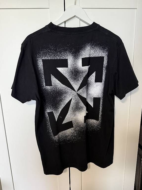 T-shirt: Gucci/Off-White T-Shirt – Usato da Niederwangen BE venduto da taygun 3