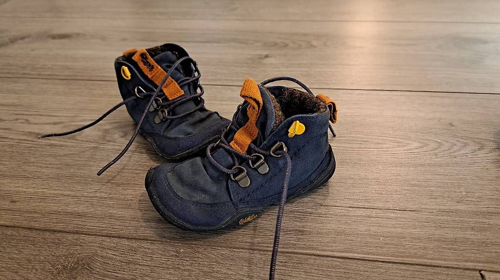 Chaussures garçon: Wildling Kinderschuh Grösse 33 – D'occasion à Sarmenstorf par Raphael.T