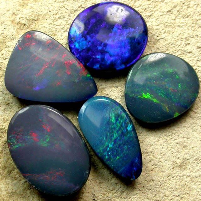 Pietre preziose: Australische Opal Dubletten 3.32Cts. – Nuovo (secondo la descrizione) da Bern venduto da Grindelwaldaus
