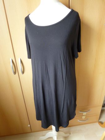 LONG-Shirt schwarz  langes T-Shirt bpc Gr. 44 / 46