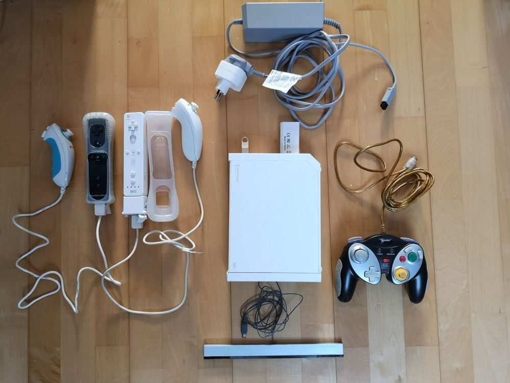 Nintendo Console: Console de jeu Wii – Usato da Evolène venduto da Phoenix666 1