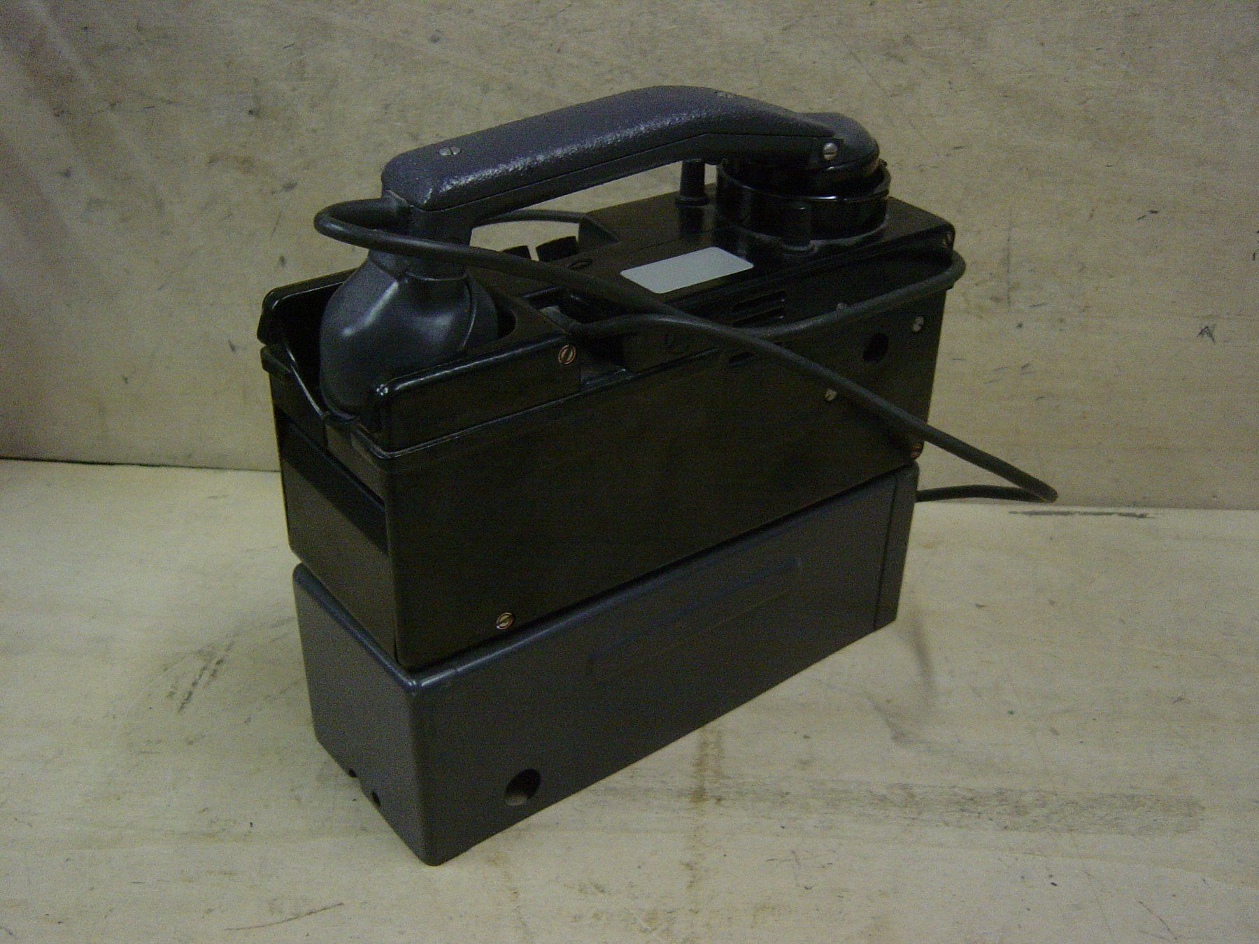 Telefone: Tischtelefon T.Tf.-53 Schweizer Armee – Gebraucht aus Safenwil von  1