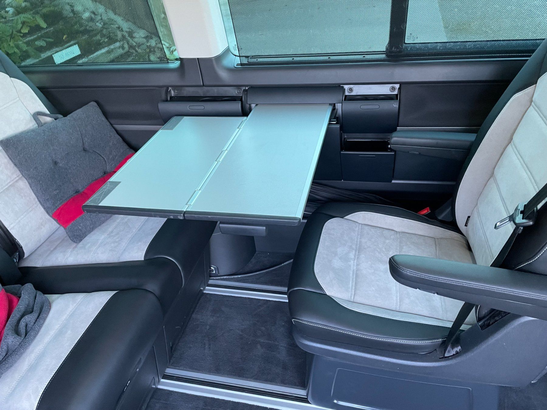 VW Automobili: VW T6 Generation Six 4Motion 204 PS – Usato da Messen venduto da Wood-Shop 4