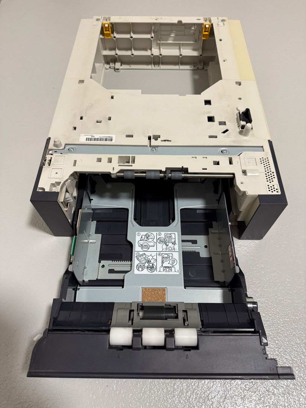 Kyocera Stampanti: Kyocera PF-500 Papierfach 500 Blatt – Usato da Zürich venduto da thomashahn 1