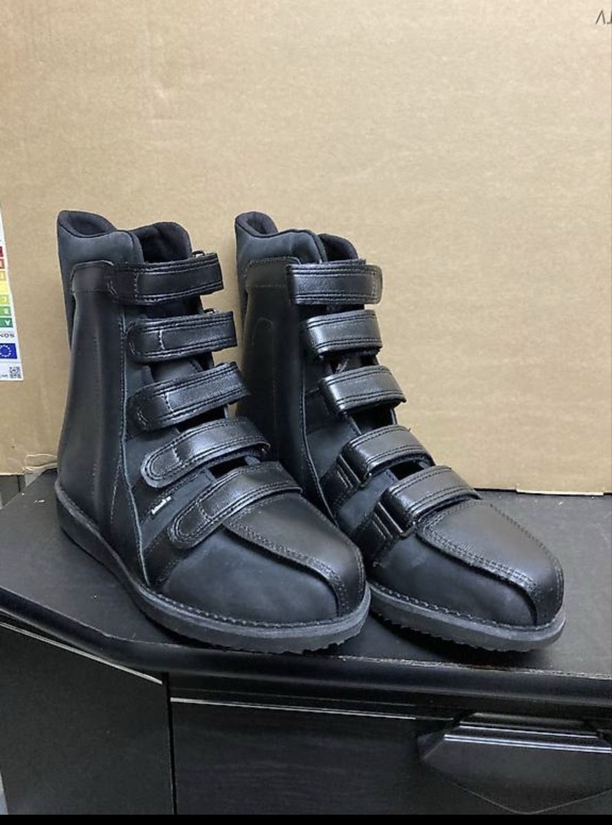 Künzli Scarpe da uomo: Orthopädische Schuhe – Nuovo (secondo la descrizione) da Schinznach Bad venduto da MiroJadranka 1