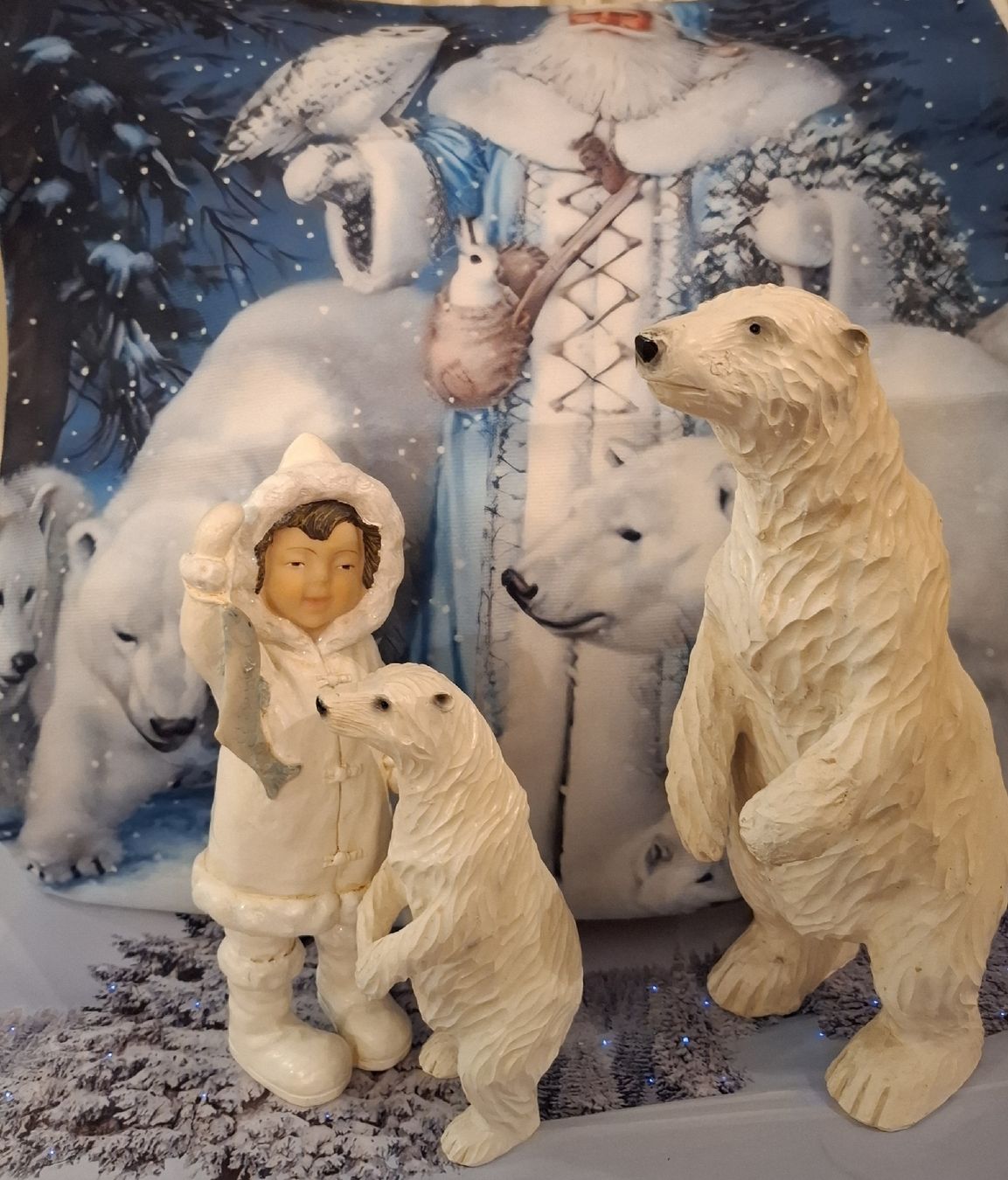 Tutte le decorazioni: ESKIMO MÄDCHEN MIT 2 EISBÄREN UND KISSEN – Nuovo (secondo la descrizione) da Gretzenbach venduto da schibaya