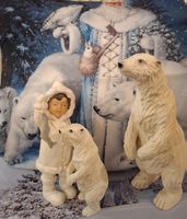 ESKIMO MÄDCHEN MIT 2 EISBÄREN UND KISSEN