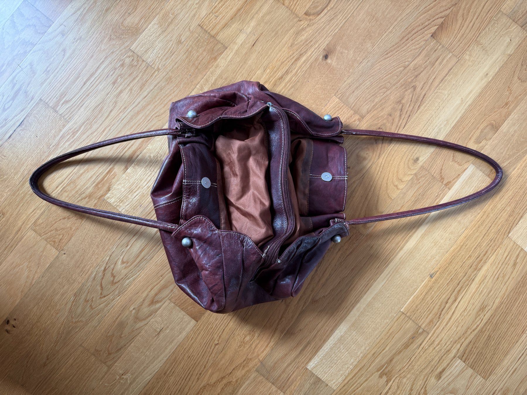 Sacs femmes: Ledertasche, Braun – D'occasion à Wichtrach par cimora 2