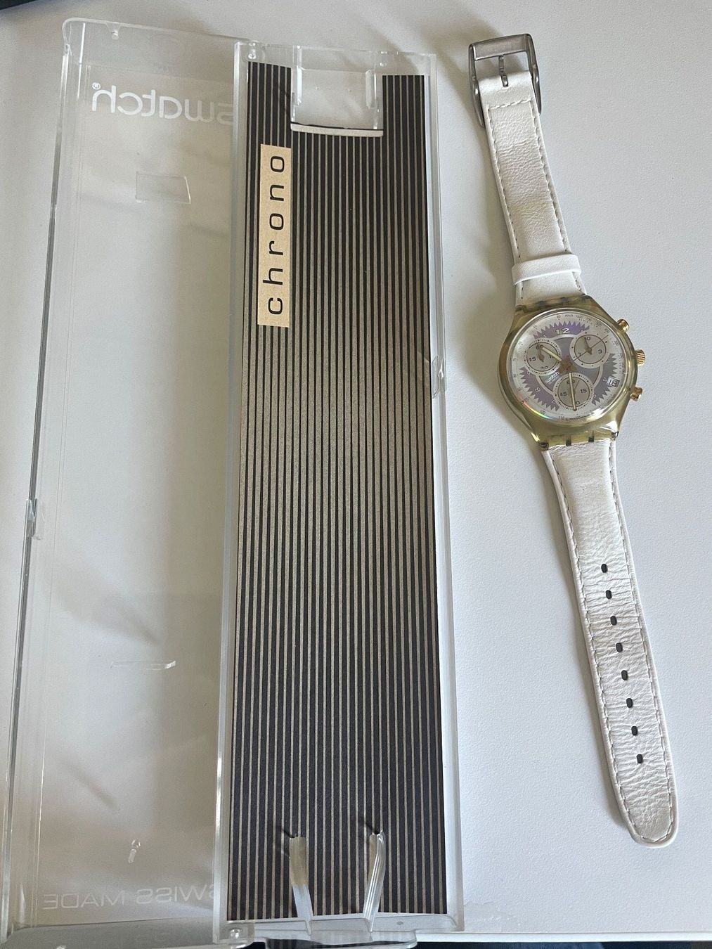 Swatch Uhren: Swatch Uhr Chrono weiss – Gebraucht aus Volketswil von n_r_5gdf 3