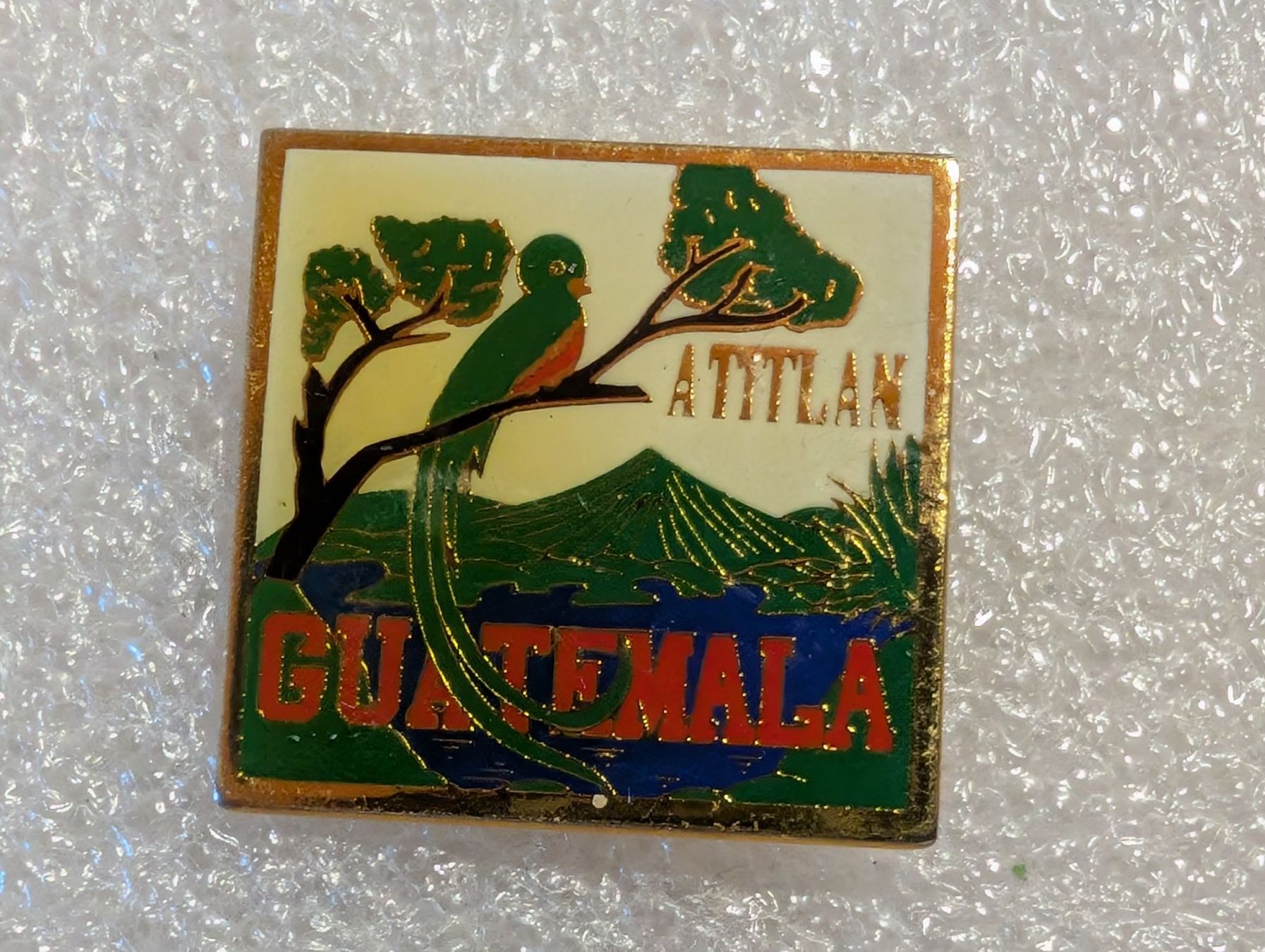 Placchette & Badge: Ansteckpin 278: Guatamala – Usato da Oppligen venduto da Pin-Fall-Shop