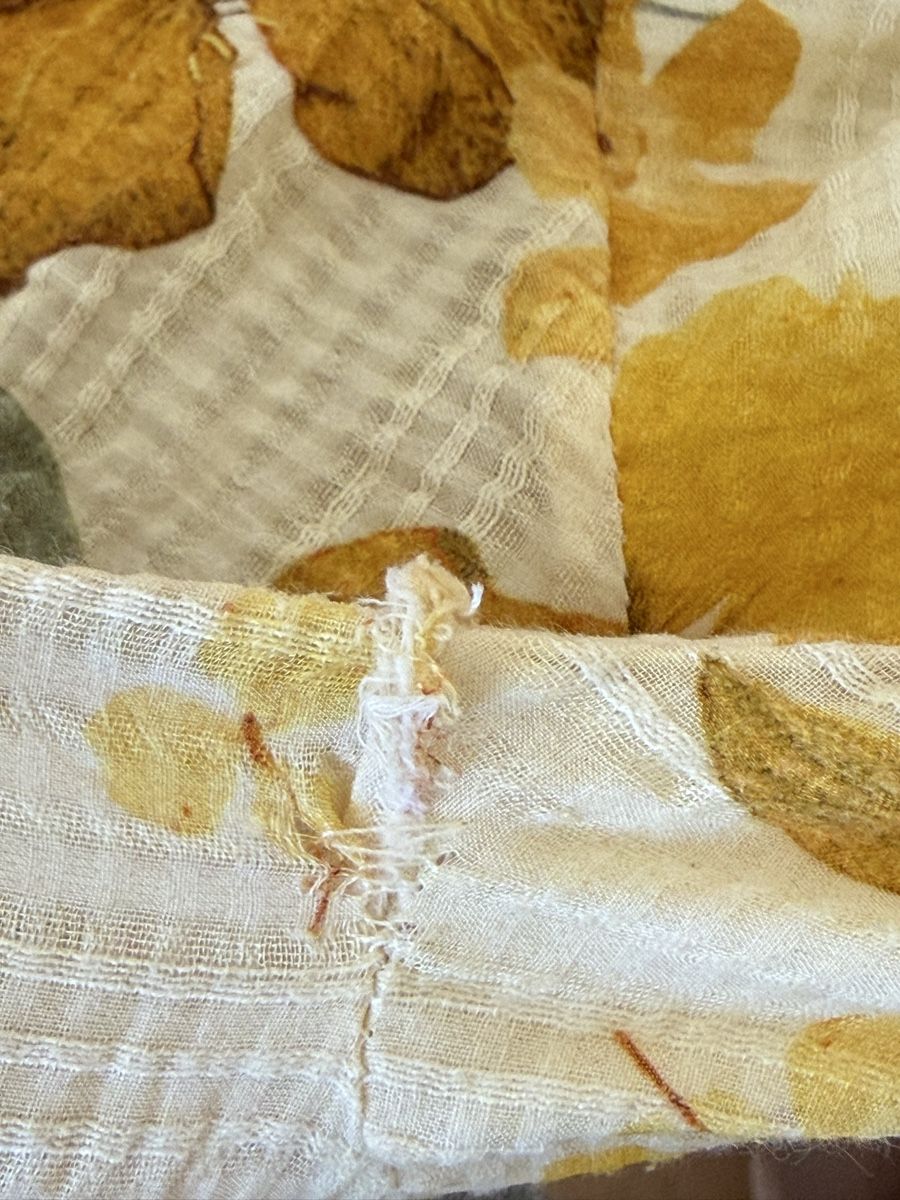 Kleider: Gemustertes Kleid. – Gebraucht aus Stäfa von yei_8vlc 3