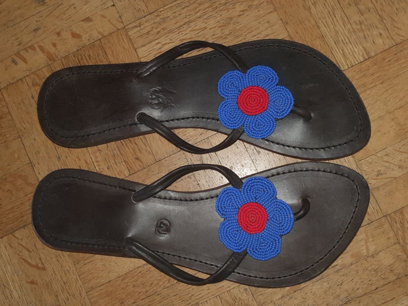 Scarpe da donna: Neue Ethno Sandalen, Gr. 41 – Nuovo e nell'imballaggio originale da Muttenz venduto da pixopus