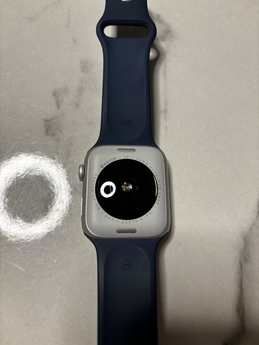 Apple Smartwatch: Apple Watch SE 2. Generationen GPS – Gebraucht aus Basel von enotheking 2