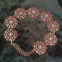 Damen Metallgürtel mit grossen Ornamenten  82 cm