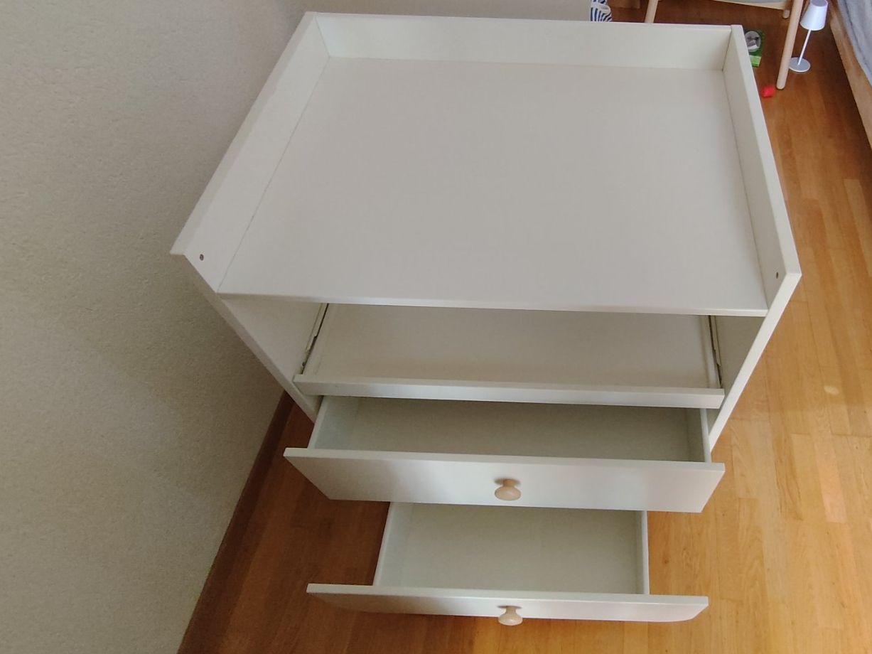 Ikea Tables à langer & accessoires: Wickelkommode MYLLRA – D'occasion à Chur par bomafu 1