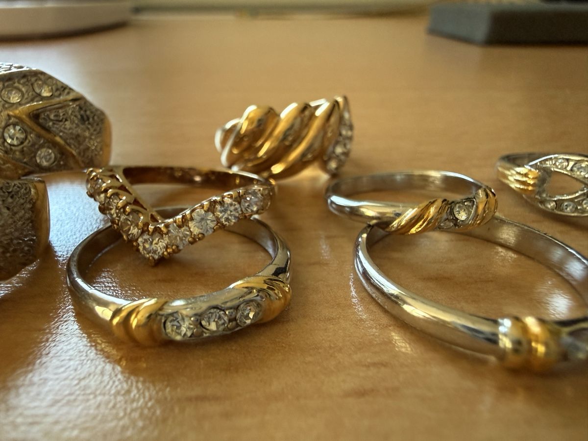 Altri gioielli: 12 Vintage-Ringe Lot – Usato da Lamone venduto da LaCantinaMagica 2
