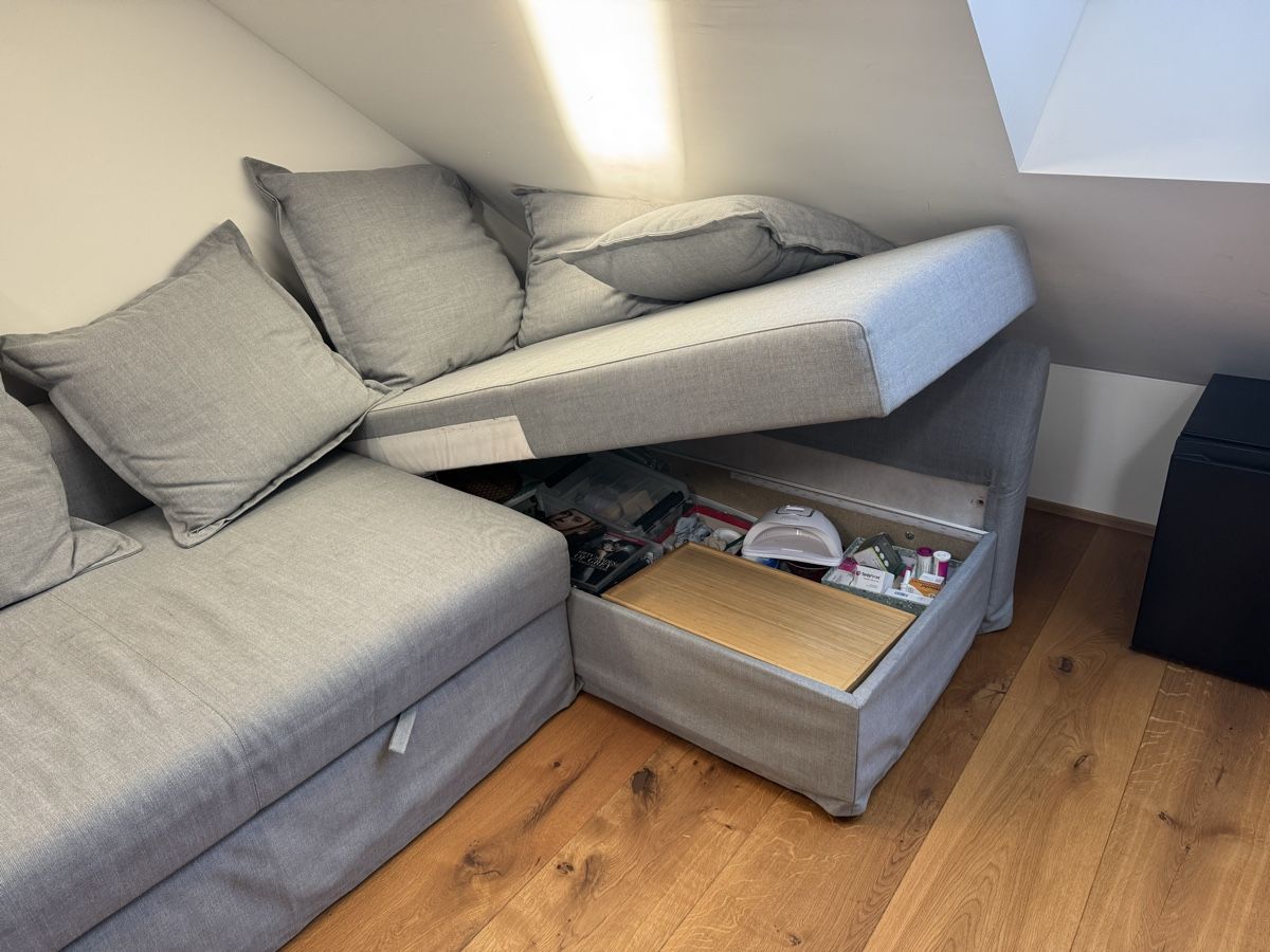 Ikea Divani: Bettsofa Ikea grau – Usato da Basel venduto da Ducati620 1