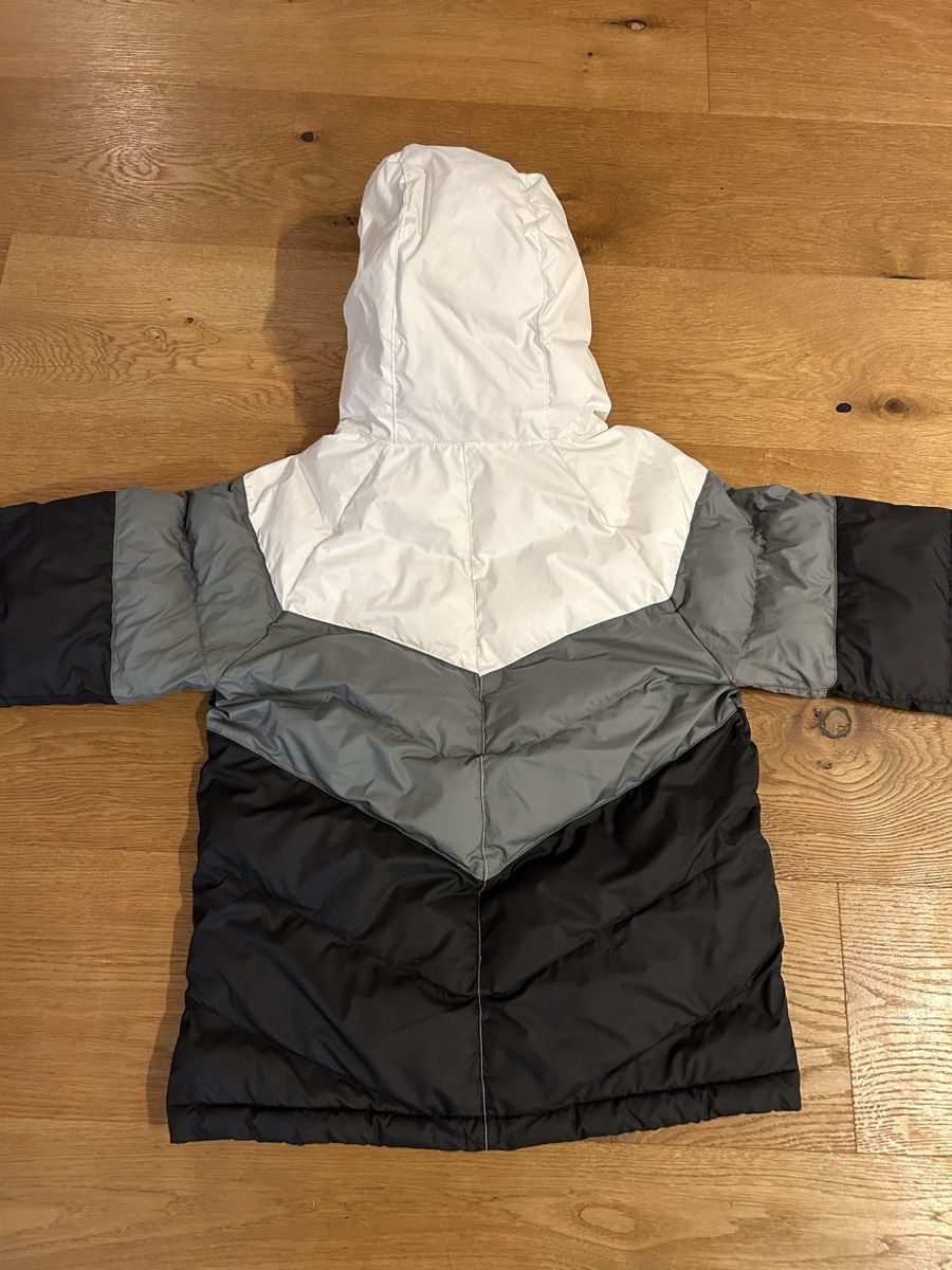 Giacche & Cappotti: Nike Outdoor Jacke – Usato da Kirchberg SG venduto da irirob 2