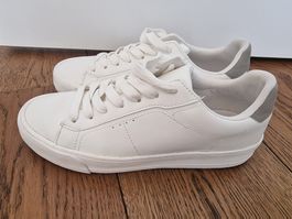 Weisse Sneaker Pull&Bear Gr. 38 wie neu Sommerschuh