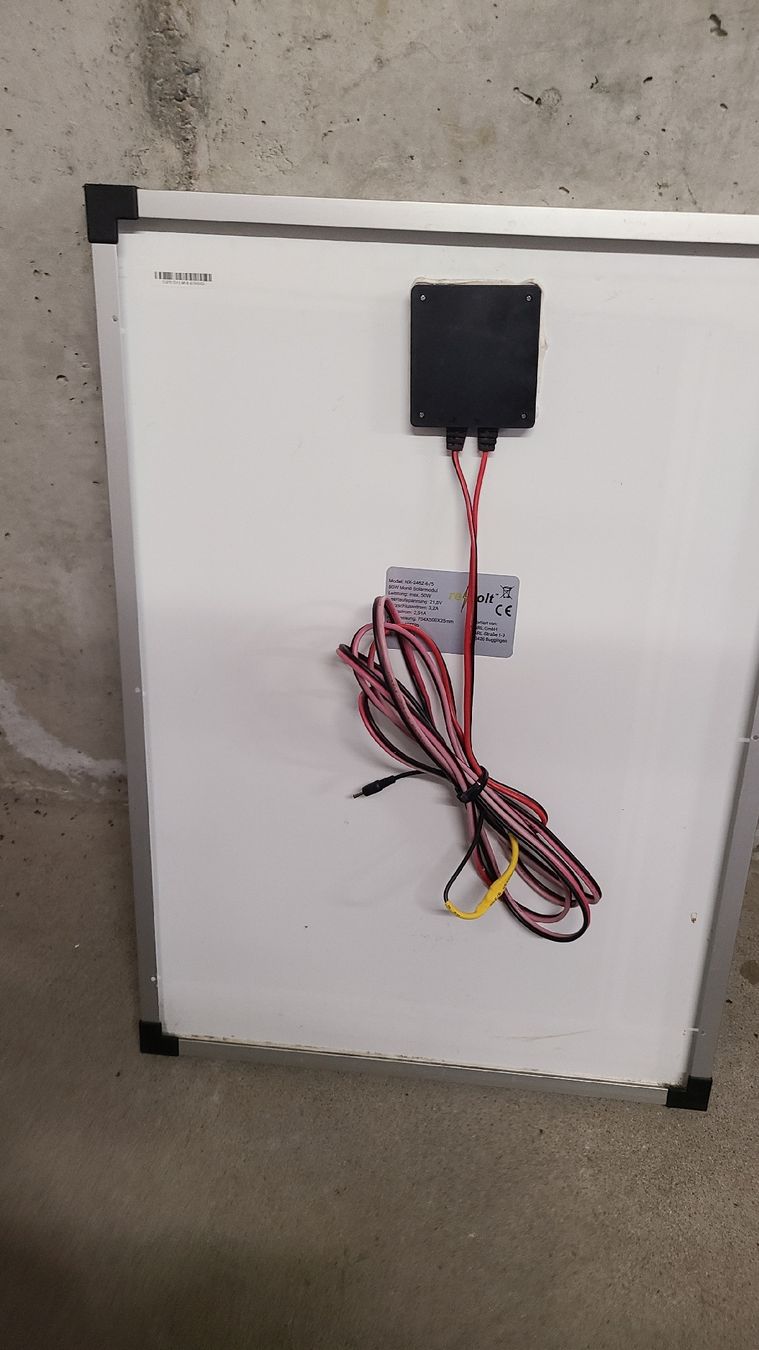 Dispositivi a energia solare: Solar PV Modul 50W – Usato da Heinrichswil venduto da chriler 1
