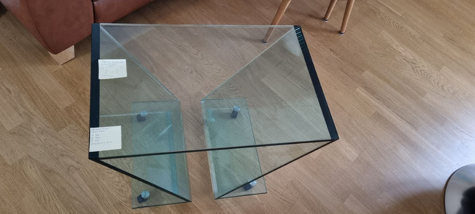 Meubles TV: Fernsehmöbel oder Salontisch H 55 B 70 T 45 Glasdicke 2 cm – D'occasion à Aesch BL par Lisa045