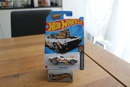 Hot Wheels HW Dream Garage 2023 Rodger Dodger 2/5 L