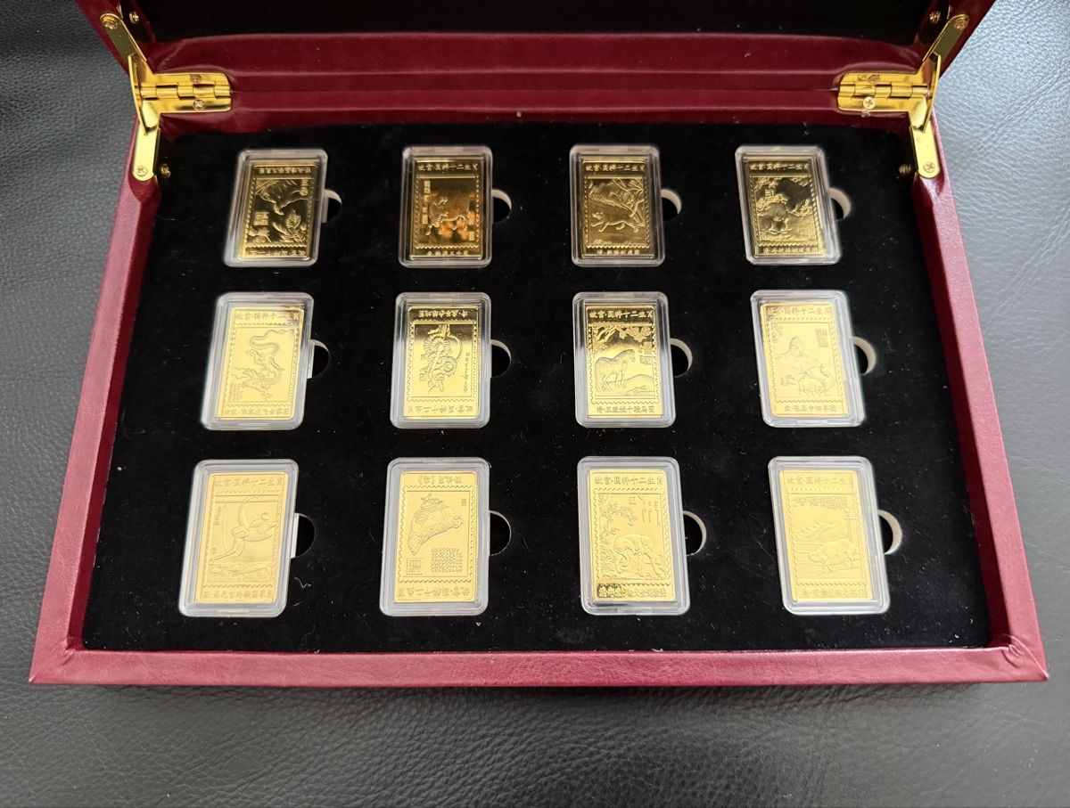 Edelmetalle: Set von zwölf vergoldeten Barren – Neu (gemäss Beschreibung) aus Goldach von Messerguru 1