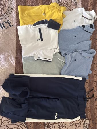 6 polo shirts  + 1 sweatpant