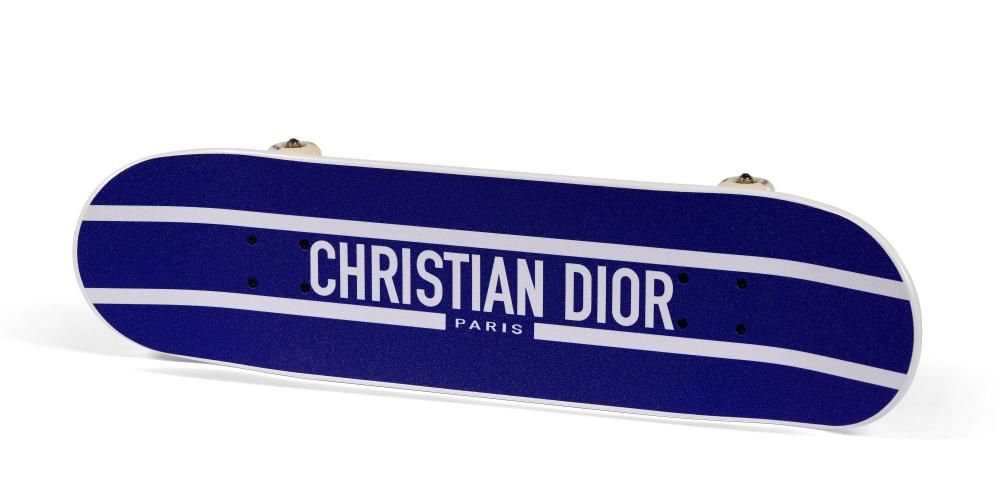 Skateboards: Skateboard Dior – Nuovo e nell'imballaggio originale da Chêne-Bougeries venduto da CollectorGVA 3