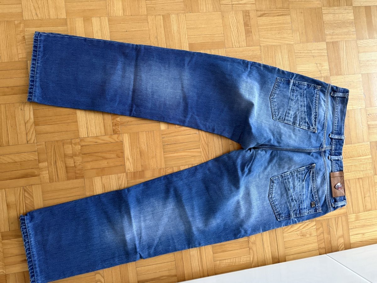 Levi's Lotti di vestiti: Herren Hosen packen Levi Gstar usw – Usato da Olten venduto da Tombik 5