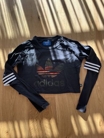 Adidas Shirt Rita Ora, Grösse S, Top Zustand!
