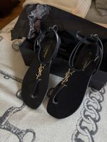 Saint Laurent Sandales en cuir Cassandra mules 