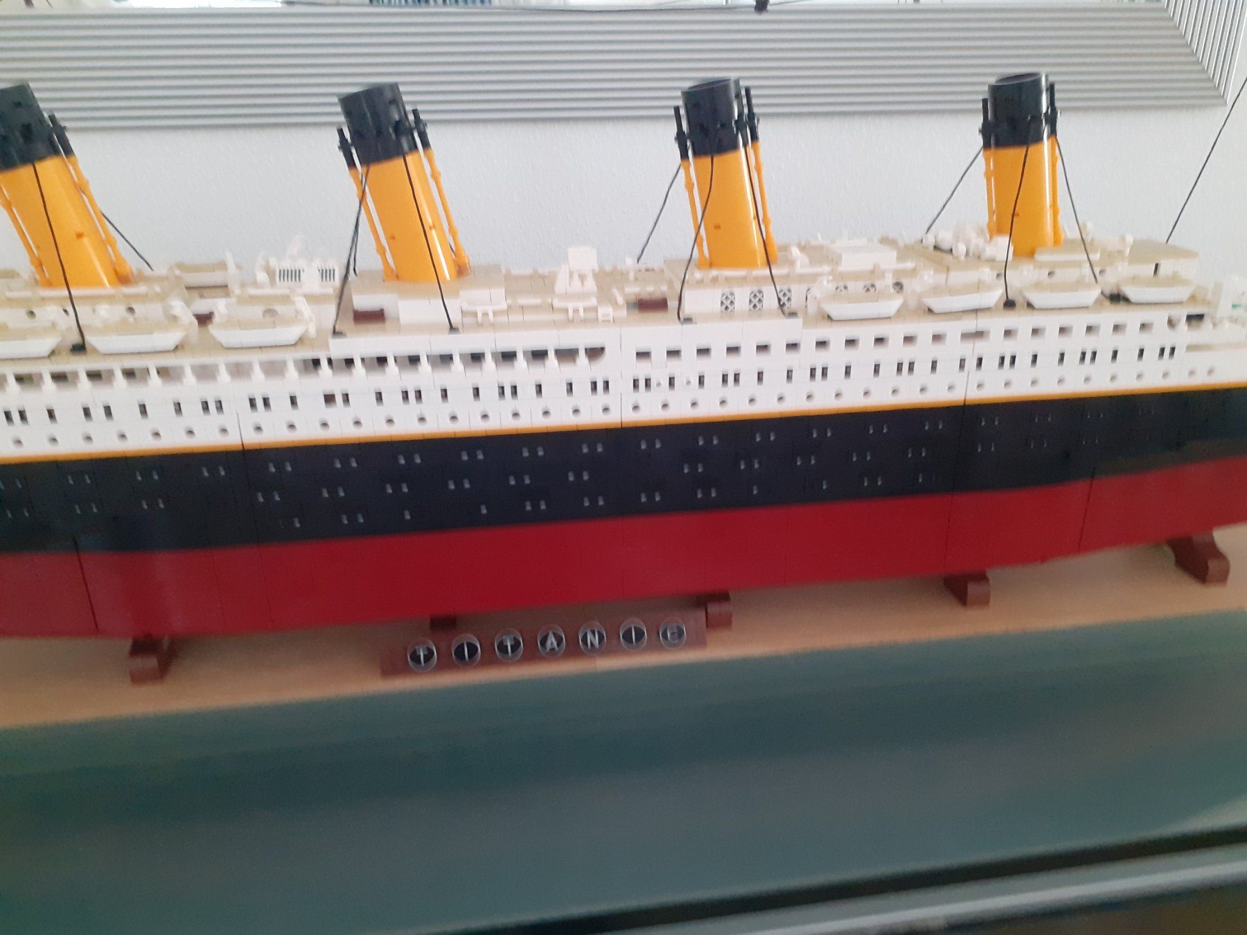 Kit di modellismo & Modellini statici: Bereits zusammengebaute Titanic – Usato da Langnau am Albis venduto da Westwind997 2