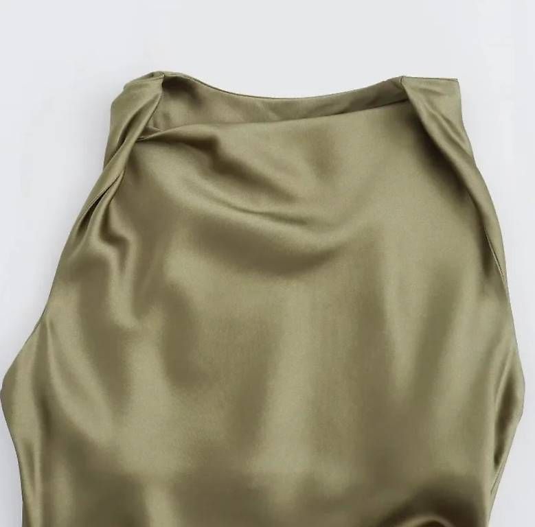 Vestiti: Ärmelloses Satin-Midikleid – Usato da Rotkreuz venduto da nic_h8xy 1