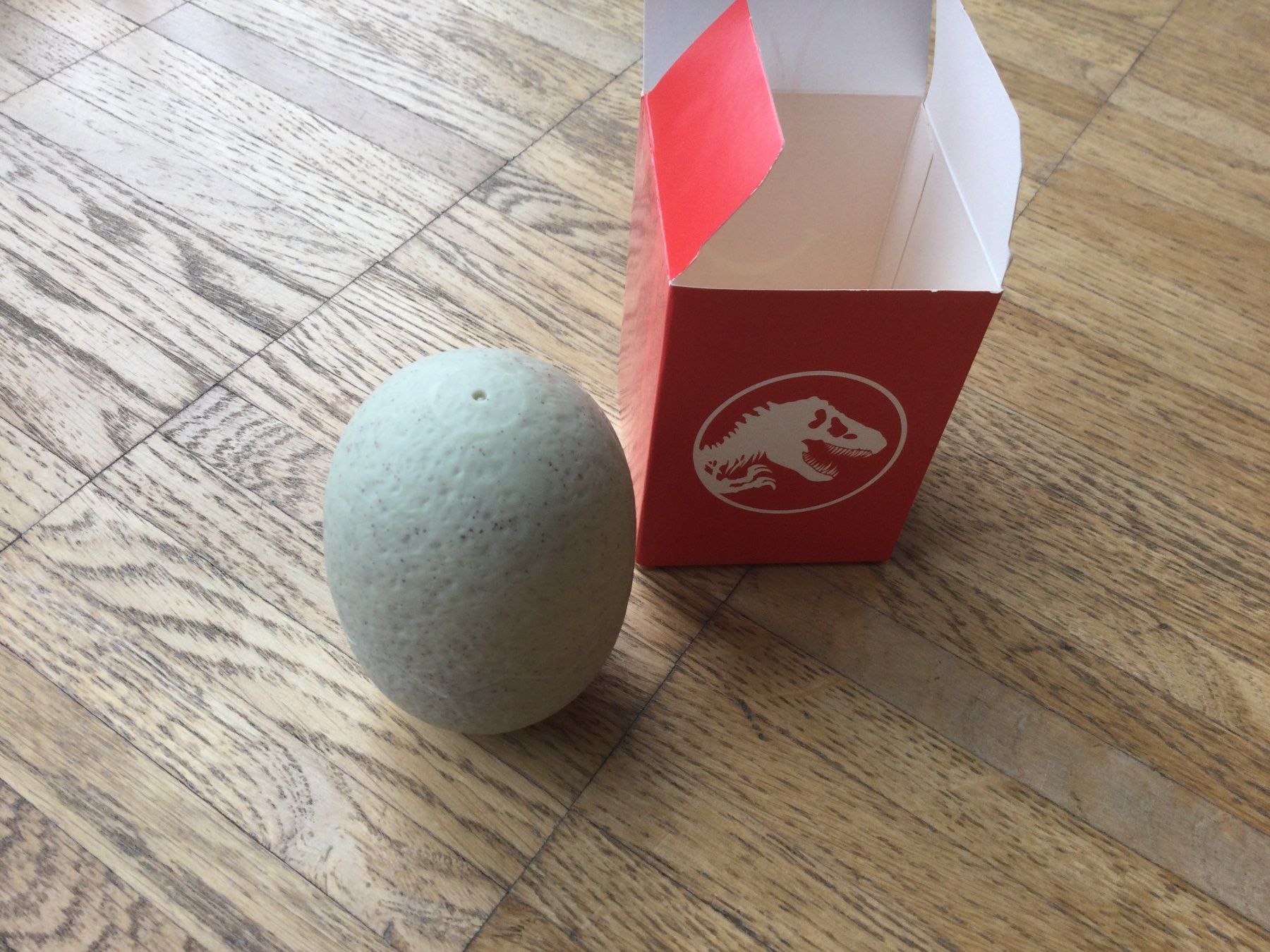 Spielzeuge: Eier mit Dinosaurier, Spielzeug – Gebraucht aus Zürich von ShadowVorlon 1
