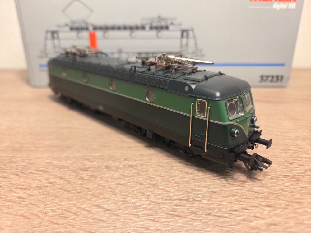 Locomotive Märklin 37233 - SNCB Série 23, H0, Digitale, Son, éclairage - NEUVE, édition Limitée
