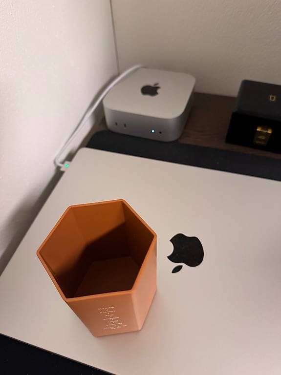 Make-up: Make Up Plastic Container (Brown) – Nuovo (secondo la descrizione) da Schübelbach venduto da Rahnmont 2