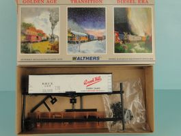 Walthers 2484 Bausatz / 40' Refeer Wood Brook Hill