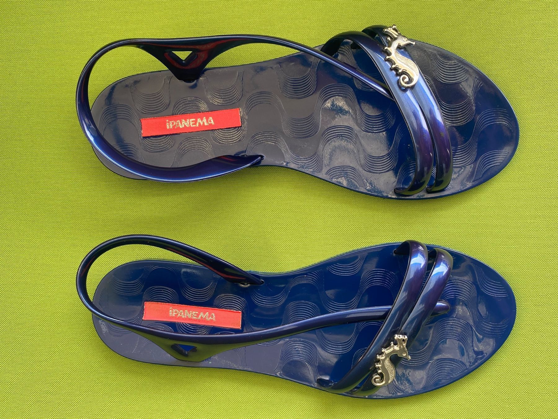 Damenschuhe: SUMMERTIME - stylische Flip-Flops mit Seepferdchen, blau, 38 – Gebraucht aus Winkel von ferrari2022 3