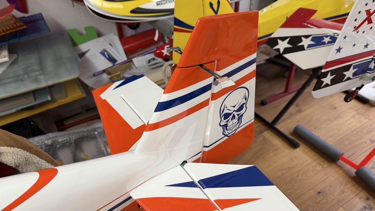 Modellismo RC: Extremeflight Extra 260 67“ – Usato da Münsingen venduto da Pilatus_2 3