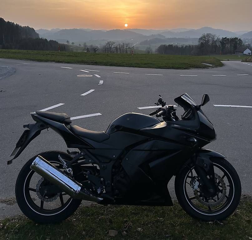 Route: Kawasaki Ninja 250R – D'occasion à Winterthur par kas_s9jl