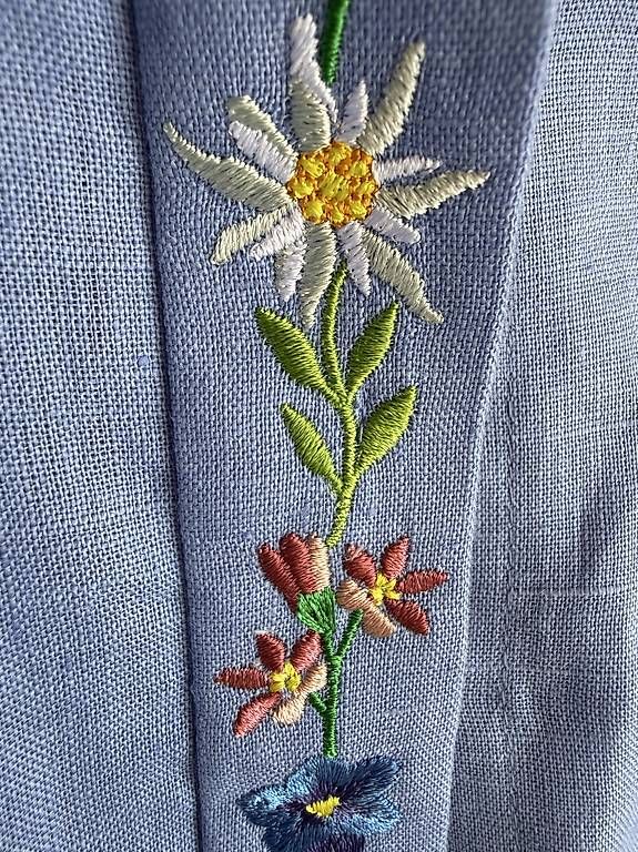Camicette: Damen Leinenhemd Edelweiss Blau – Usato da Thalwil venduto da han_2b8c